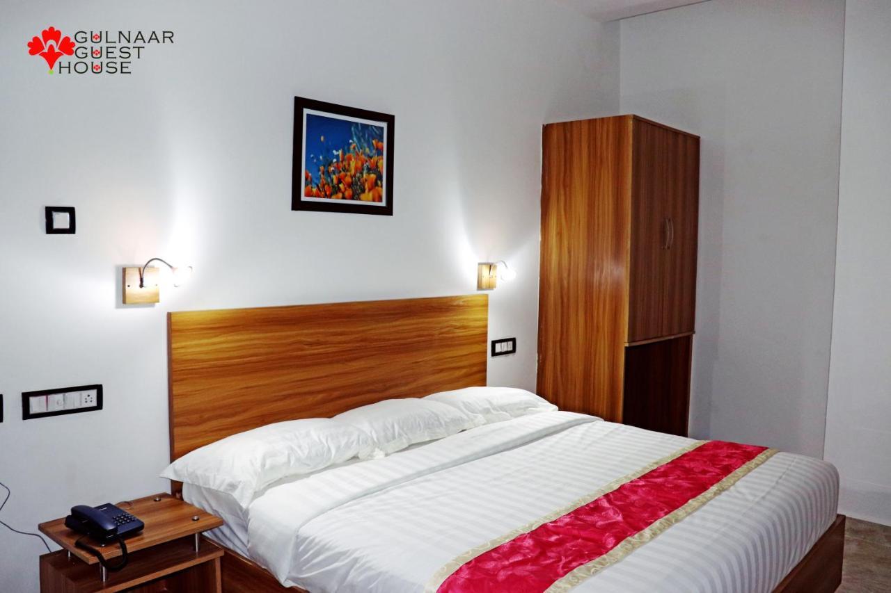 Gulnaar Guest House Chennai Exteriör bild